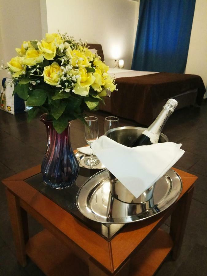 Athens 140 Apartment Bagian luar foto